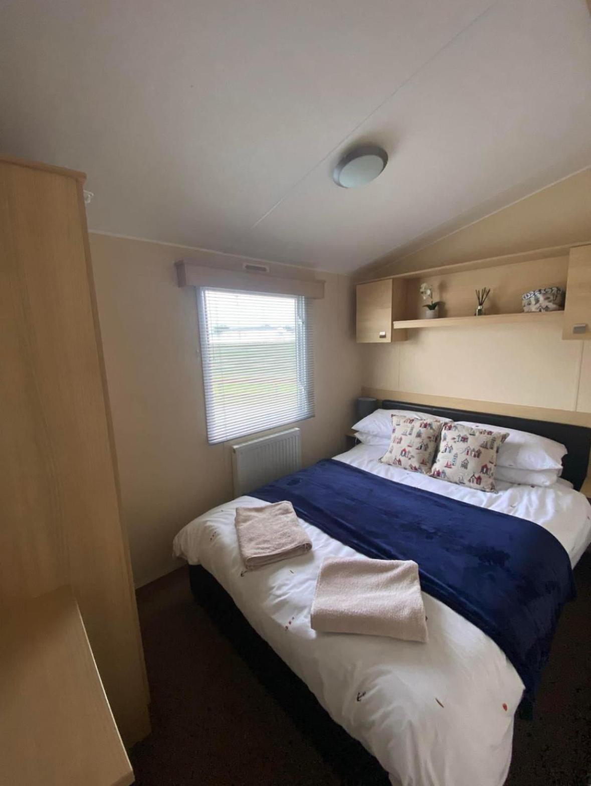 Cozy'S Caravan Hire Apartment Lossiemouth Bagian luar foto